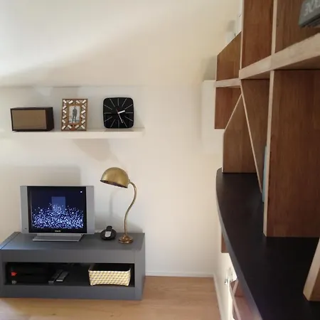 Le Canape Bleu Apartment *