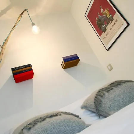 Le Canape Bleu Apartment *